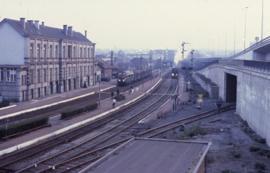 CHARLEROI OUEST  79-5976.jpg